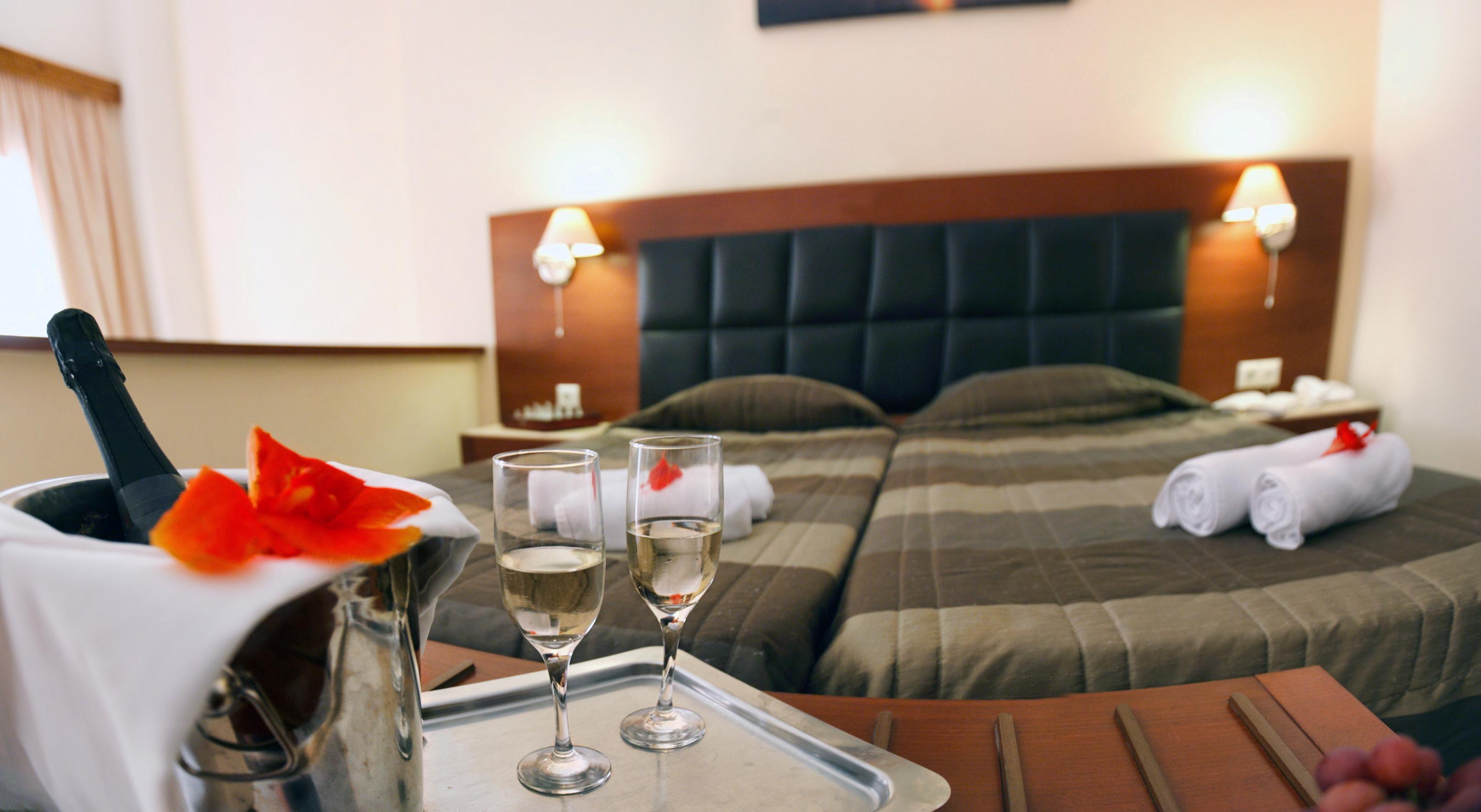 Belvedere Aeolis Hotel Митимна Екстериор снимка