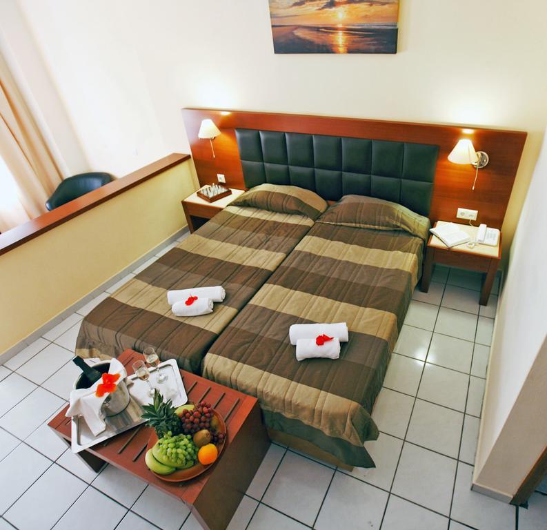 Belvedere Aeolis Hotel Митимна Екстериор снимка