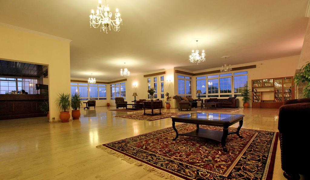 Belvedere Aeolis Hotel Митимна Екстериор снимка