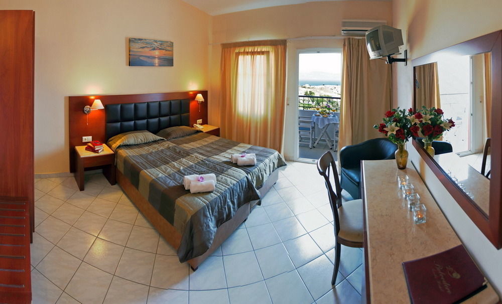 Belvedere Aeolis Hotel Митимна Екстериор снимка