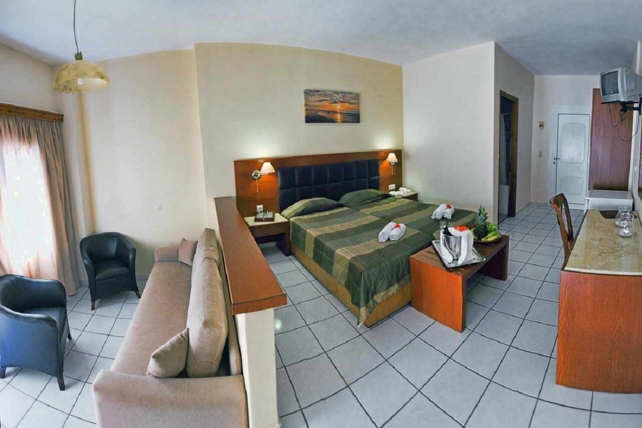 Belvedere Aeolis Hotel Митимна Екстериор снимка